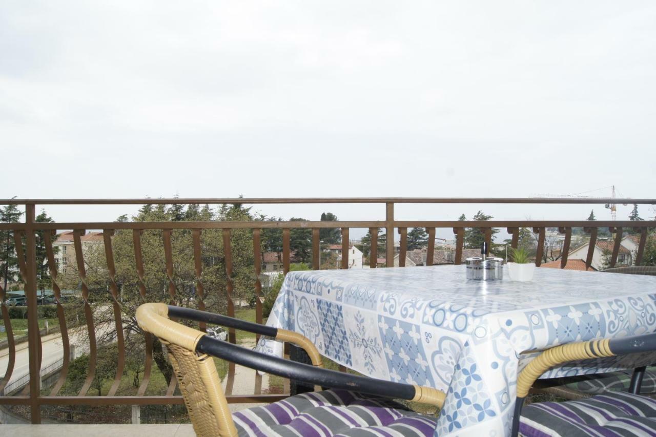 Apartmani Popovic Πόρετς Εξωτερικό φωτογραφία